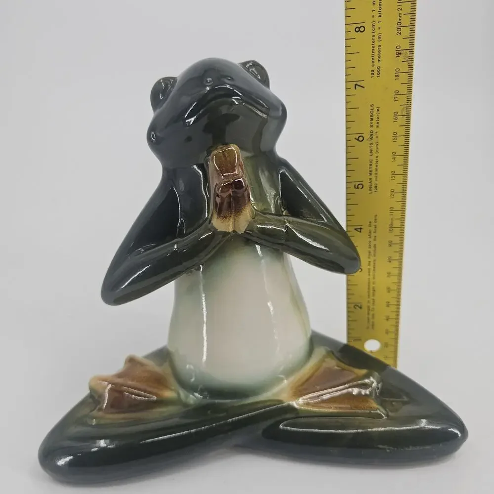 Pier 1 Imports Zen Meditating Yoga Frog Ceramic Figurine Statue Home Decor 7.5